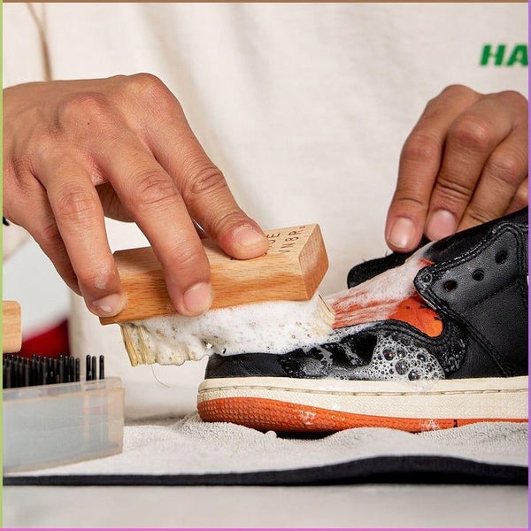 Shoes Cleaning