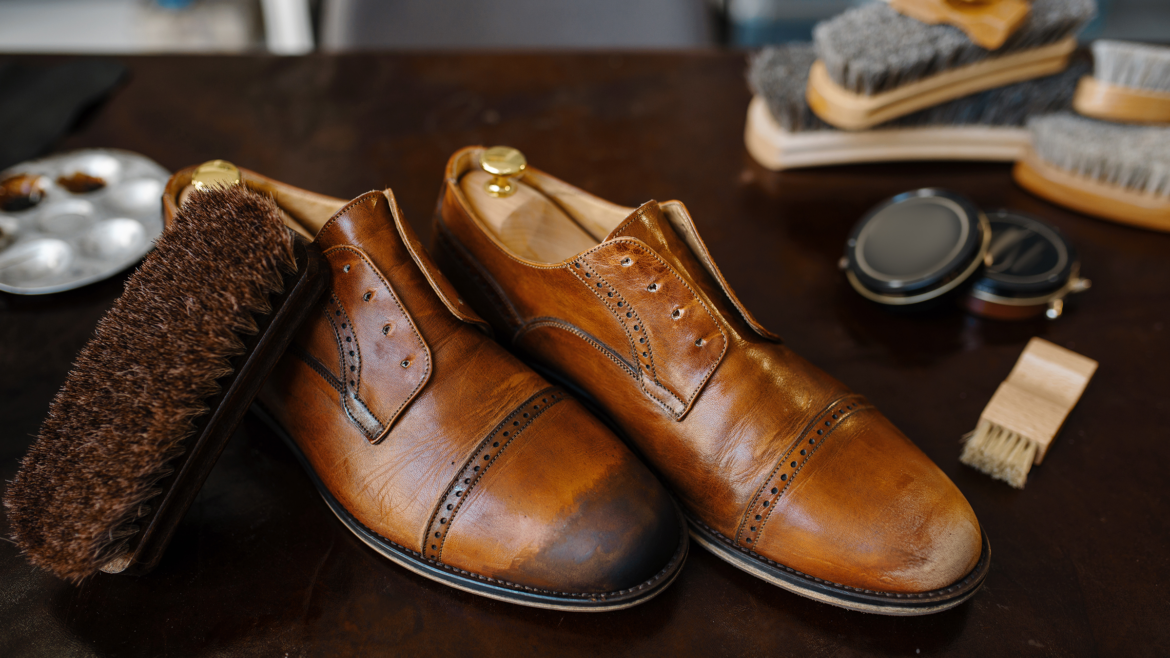 Uncompromising Quality: The Secret to Long-Lasting Shoe and Bag Repairs