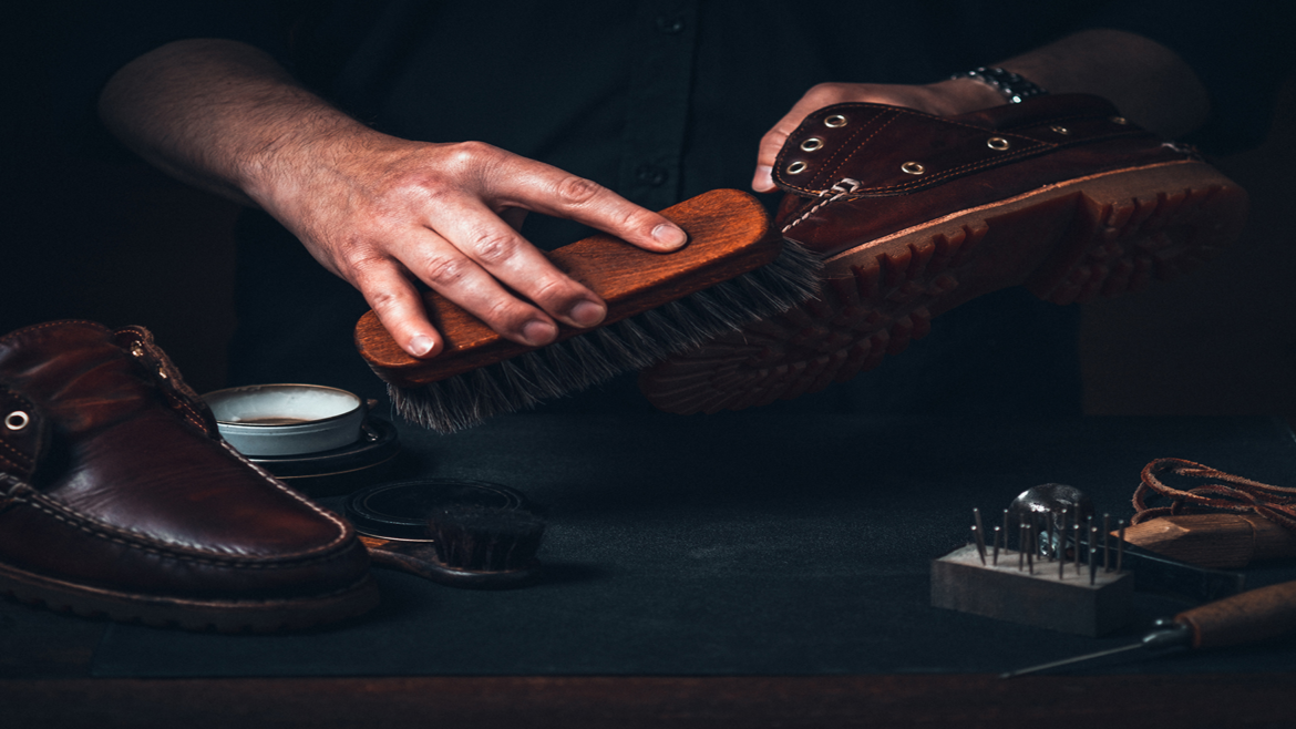 5 Warning Signs Your Shoes Need a Cobbler (Before It’s Too Late)
